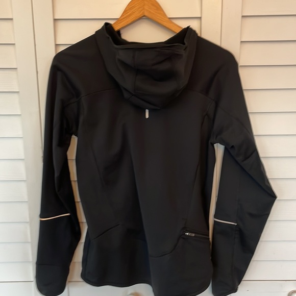 Nike running dri-fit hooded throw over - Picture 7 of 9